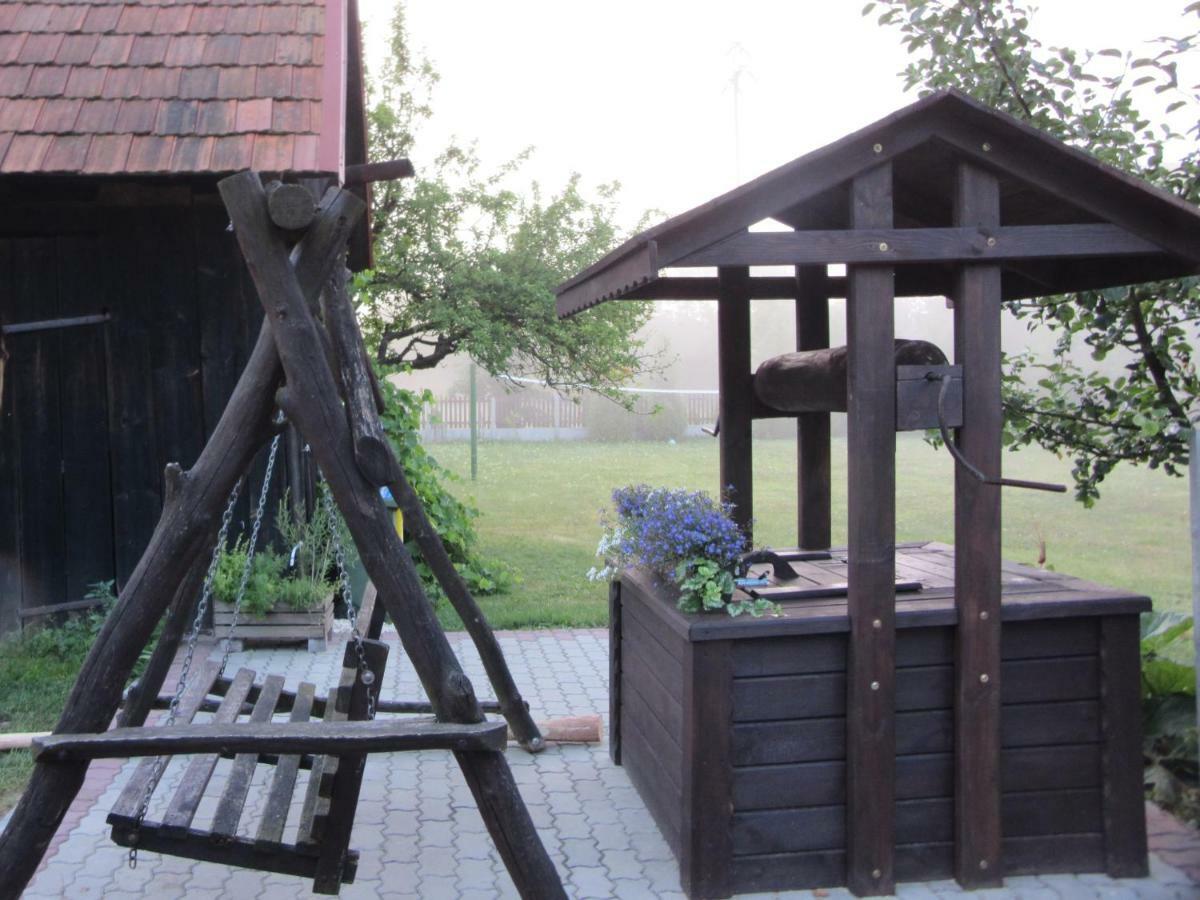 Gospodarstwo Agroturystyczno-Edukacyjne Gratka Celiny  Exterior foto